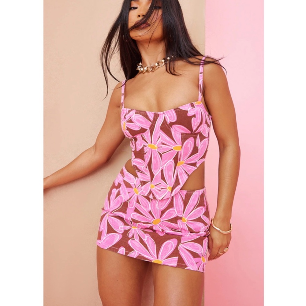 PrettyLittleThing Corset and Mini skirt set